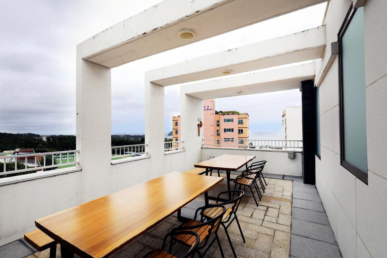 Cornerstone Hotel Seogwipo Exterior photo