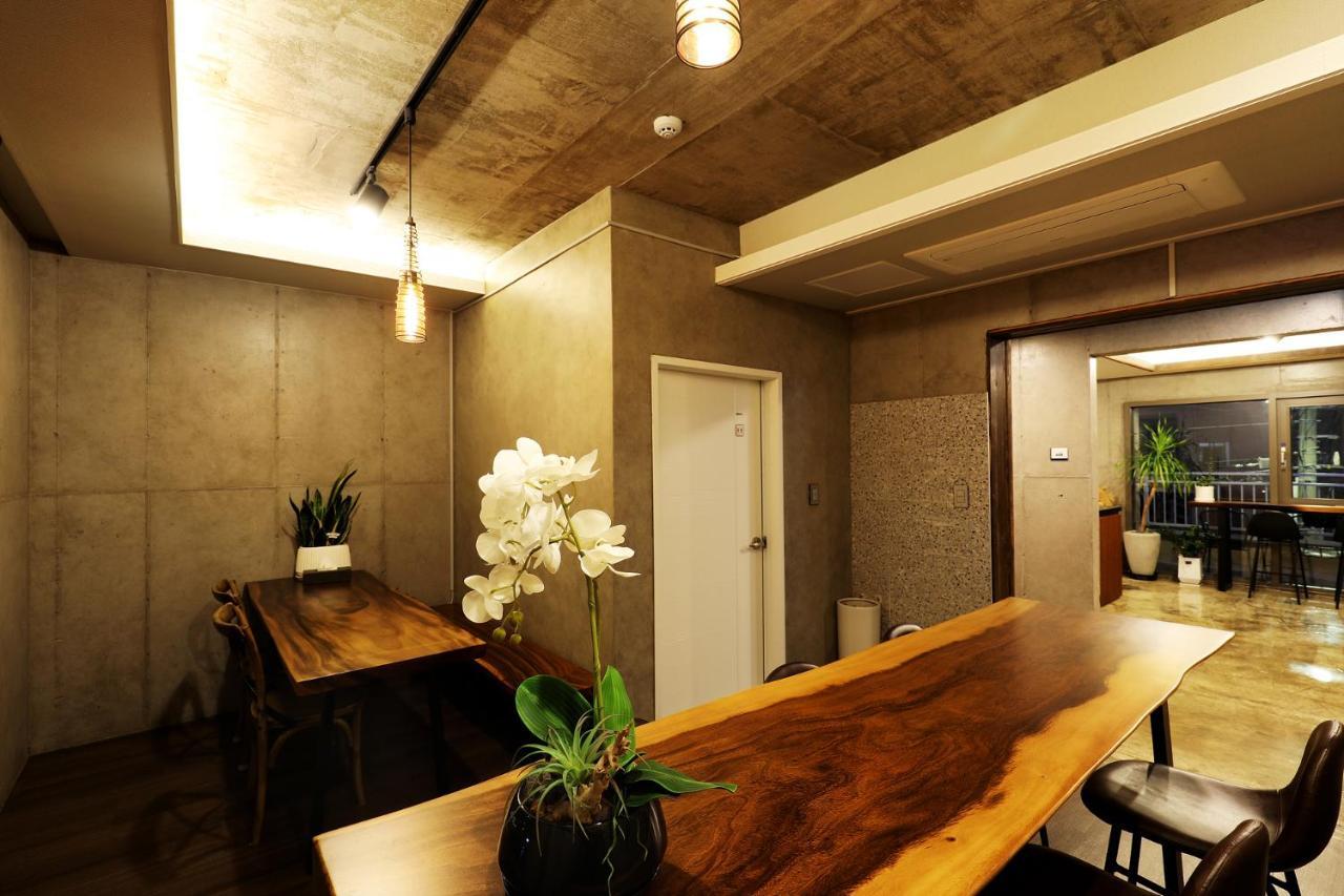 Cornerstone Hotel Seogwipo Exterior photo